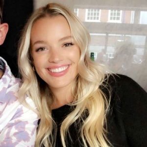 Meet your Posher, Rita